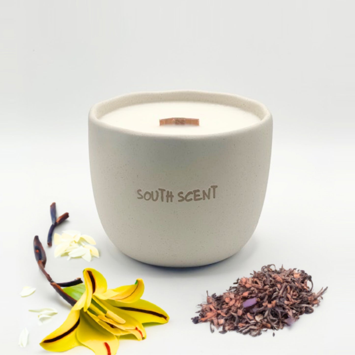 South Scent Patchouli and Tigerlily Soy Candle